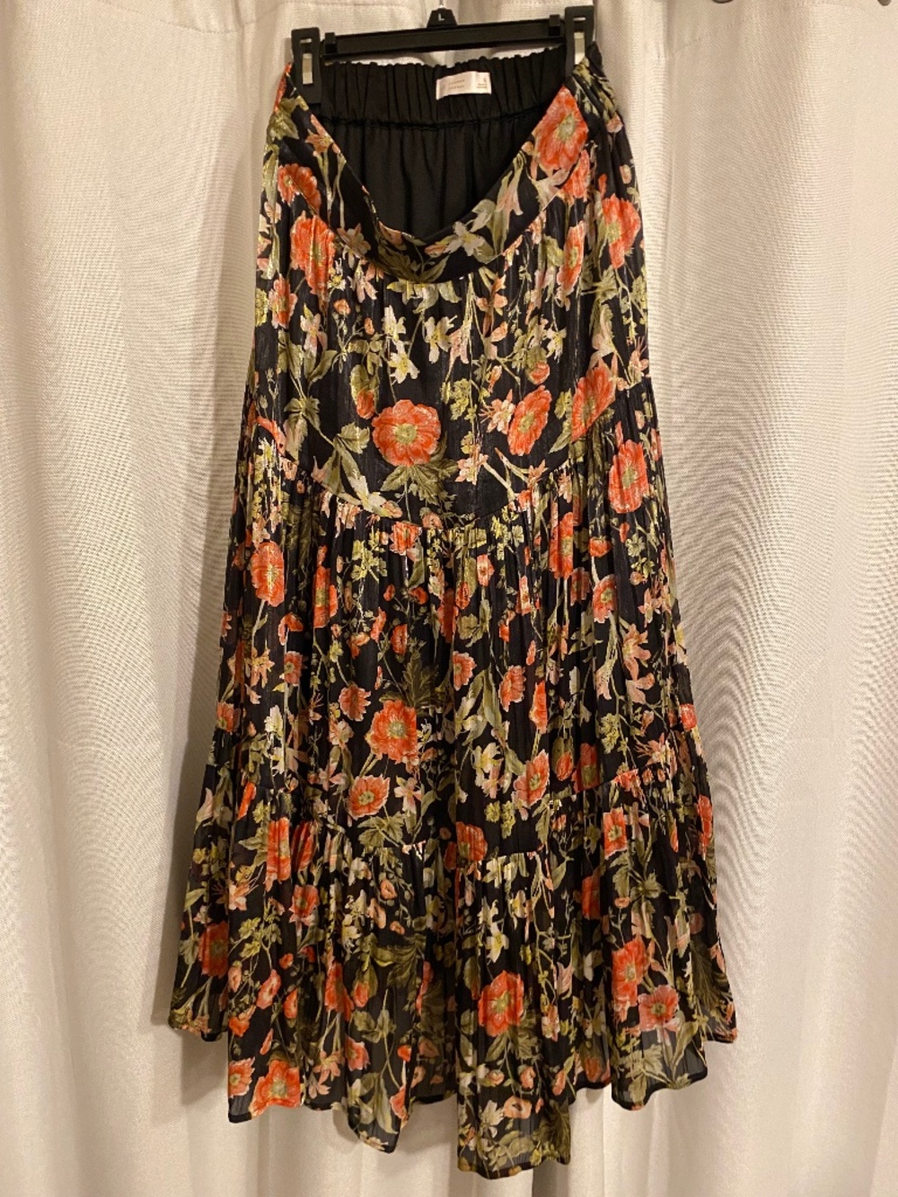 NWOT LC Lauren Conrad black floral skirt